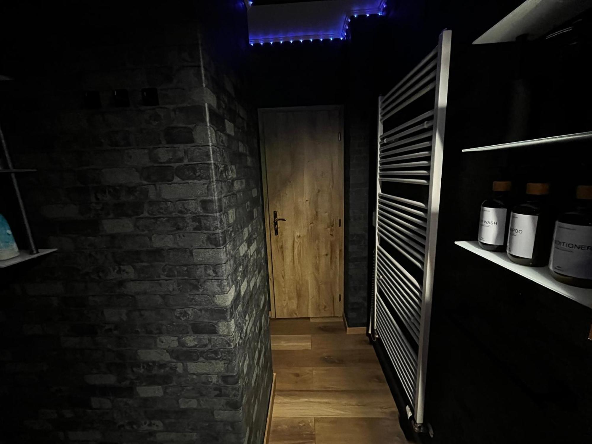 MONFas APARTMENT HOSTIVAŘ Praha Exteriér fotografie